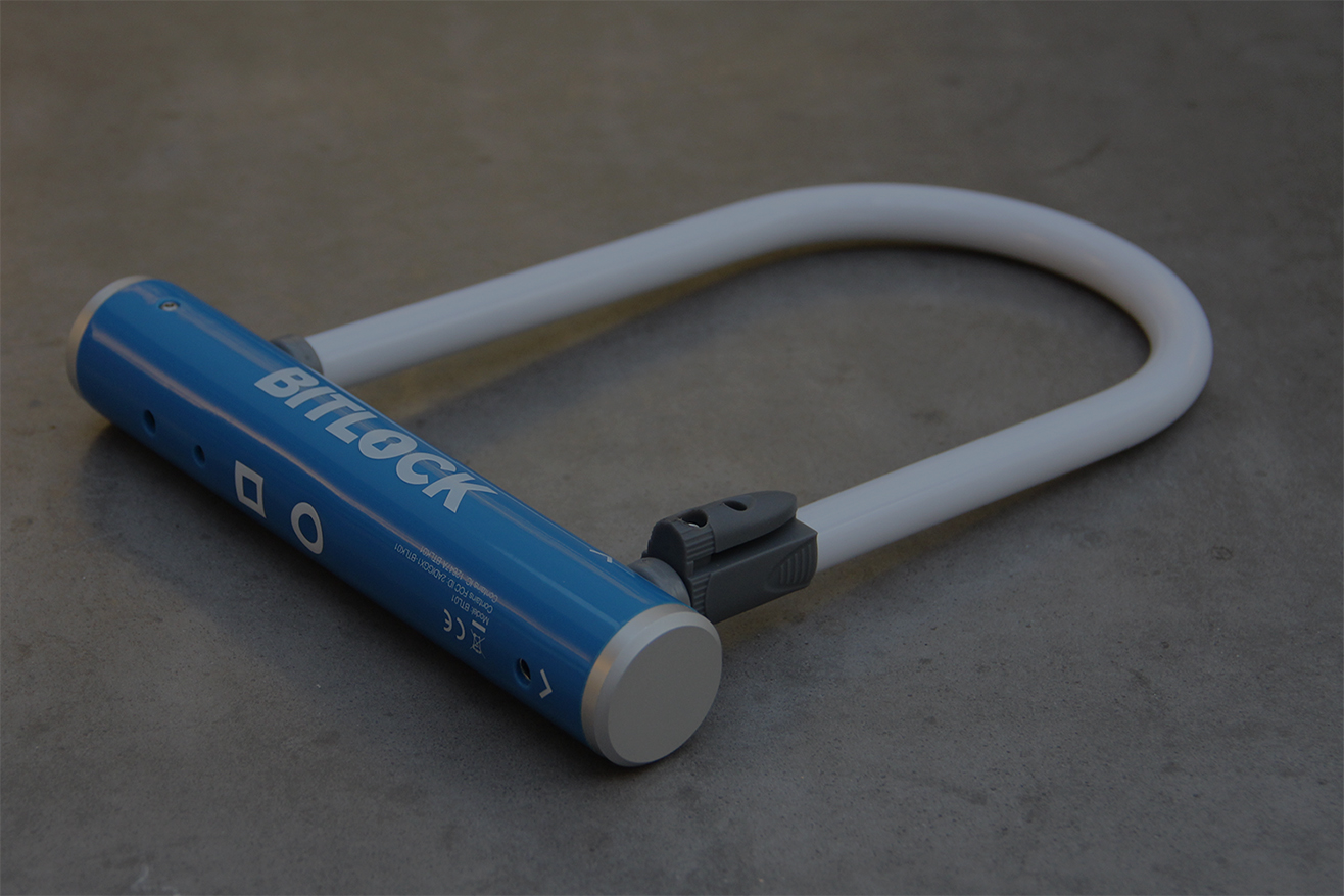 The world's first smart keyless bike lock